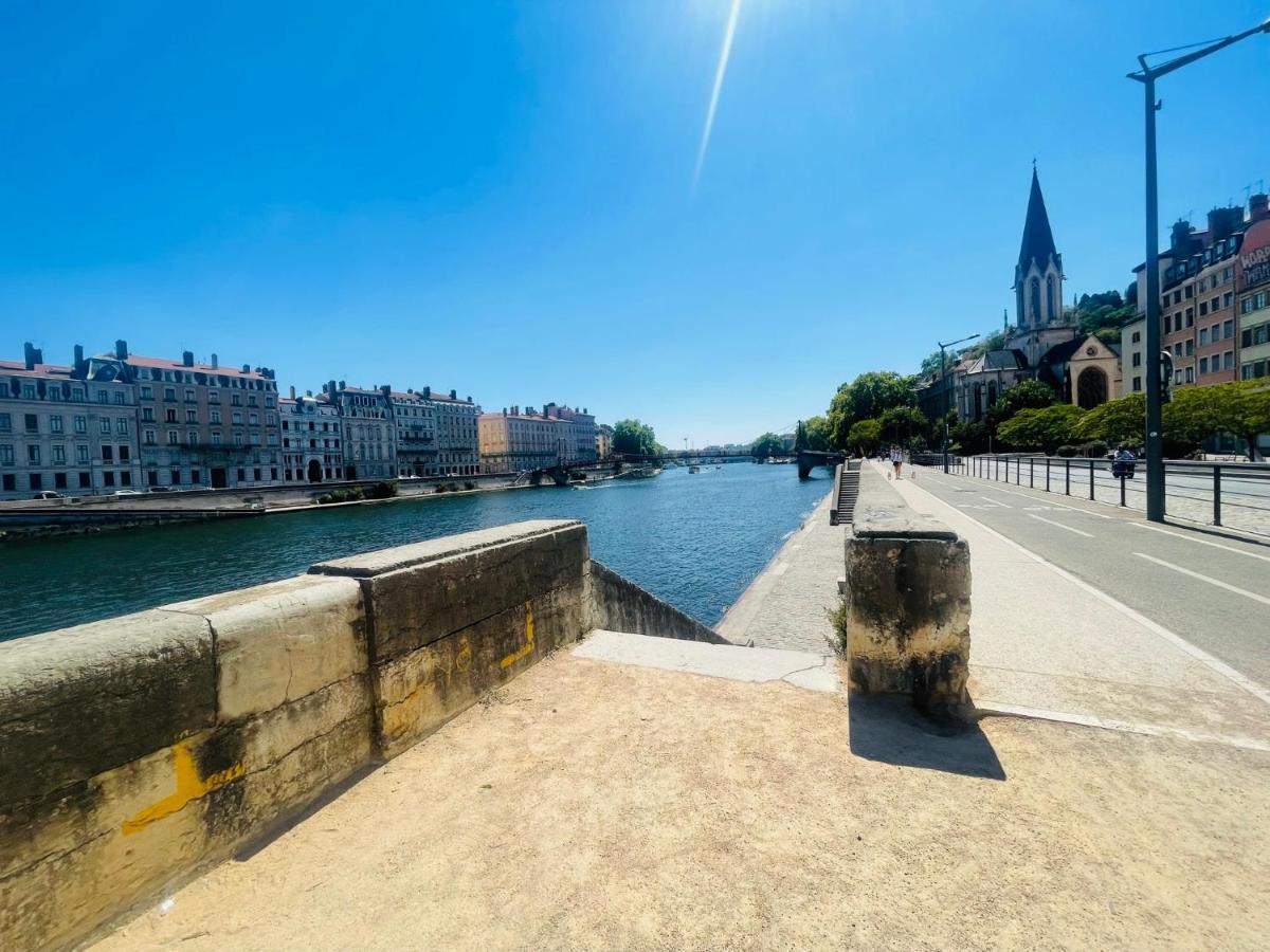 Appartamento Le Jardin Croix Roussien Lione Esterno foto