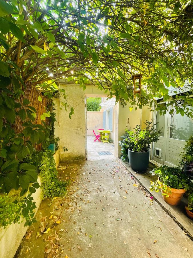 Appartamento Le Jardin Croix Roussien Lione Esterno foto