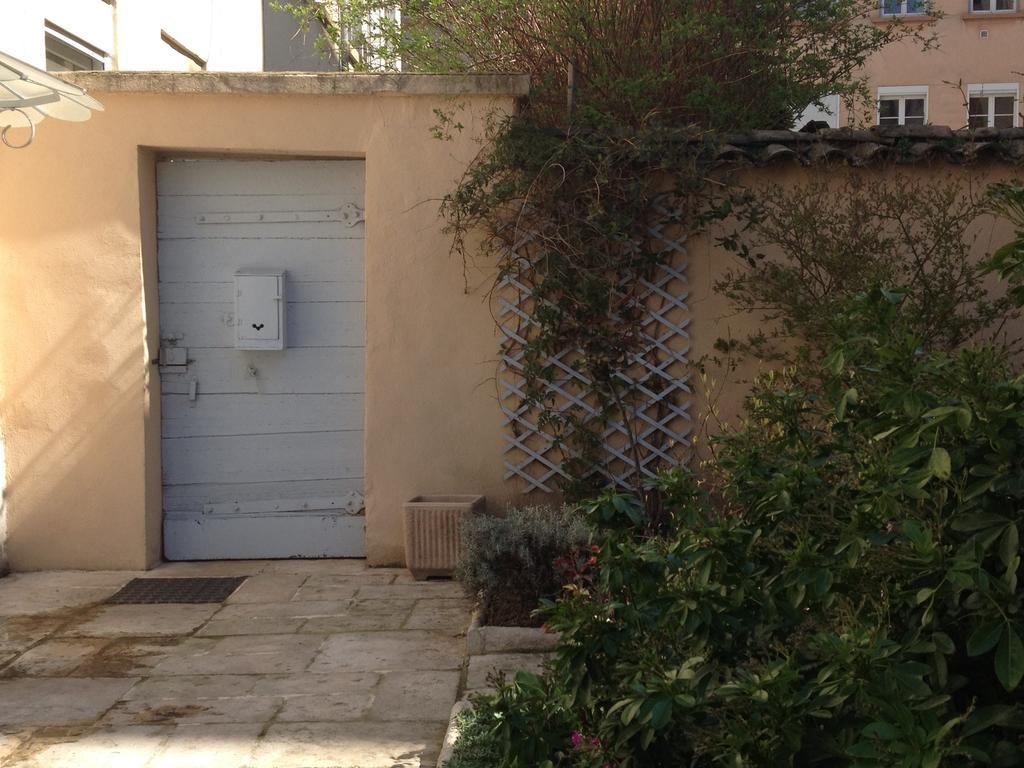 Appartamento Le Jardin Croix Roussien Lione Esterno foto